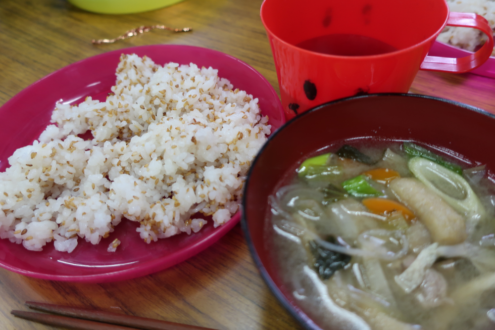 ごまご飯&具沢山味噌汁