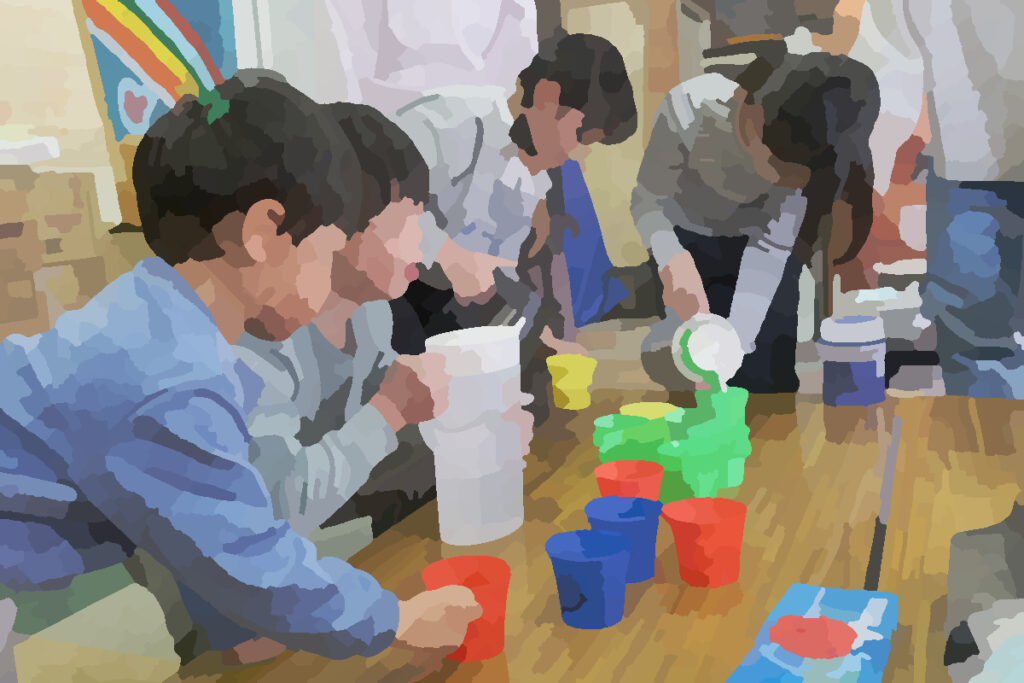 みんなで配膳準備