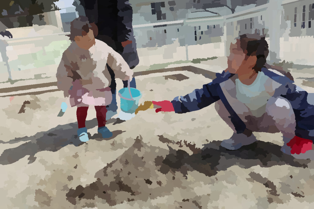 砂場で富士山をつくっているそうです